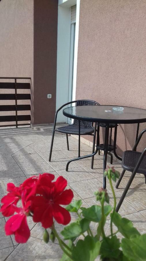 Gacka Rooms Vrhovine Bagian luar foto